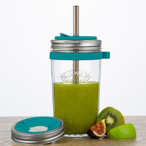 Kiwi, Fig, Banana and Apple Smoothie