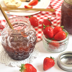 Strawberry Rosé Jam 